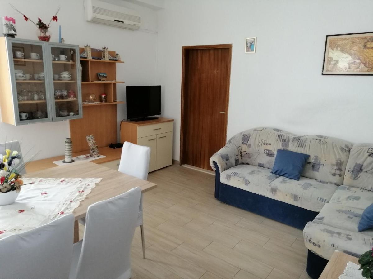 Apartment Marina