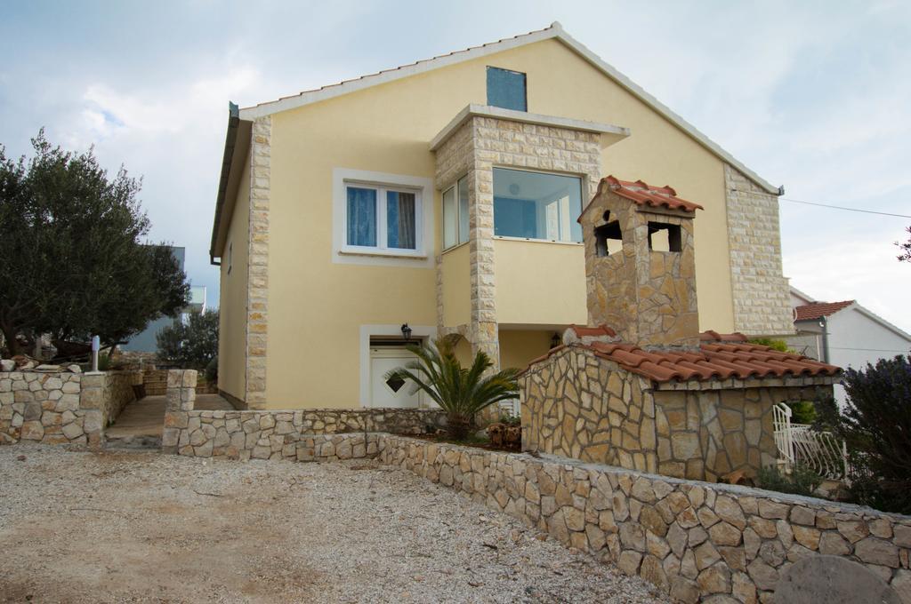 Marina Apartment
